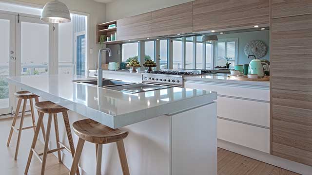 mirraGLO FUSHION™ - Mirror Kitchen Glass Splashback - Torquay - Supplied & Installed by - geelongsplashbacks.com.au